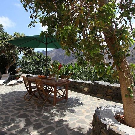 Casa Rural Los Aromos - Wunderschoenes Landhaus Mit Meerblick Hermigua Exterior foto