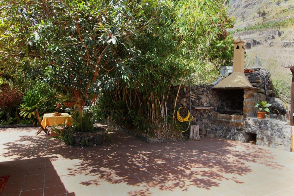 Casa Rural Los Aromos - Wunderschoenes Landhaus Mit Meerblick Hermigua Exterior foto